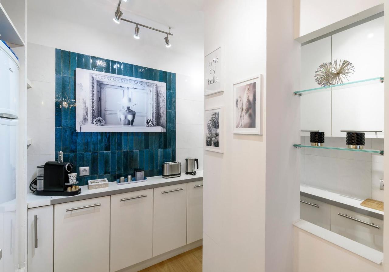 Host Inn Sweet Croisette Cannes Zewnętrze zdjęcie